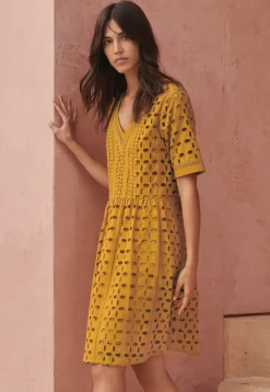 A-Line Broderie Dress*Wrap London Discount