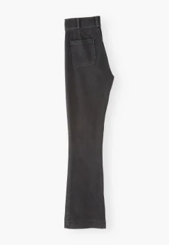 Bootleg Jeans*Wrap London Store