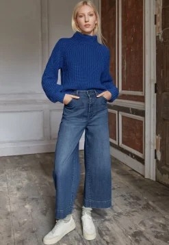 Cable-Knit Sweater*Wrap London Best