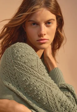 Crochet-Stitch Sweater*Wrap London Online