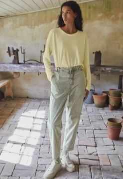 Drop-Shoulder Top*Wrap London Best