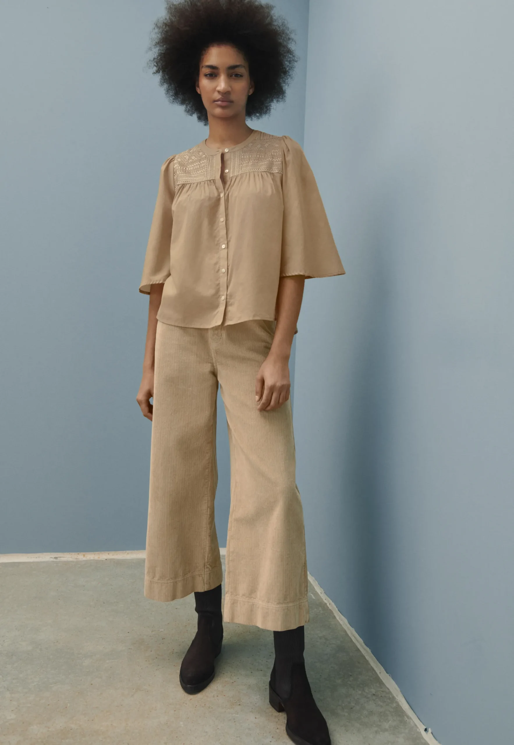 Embroidered Blouse*Wrap London Fashion