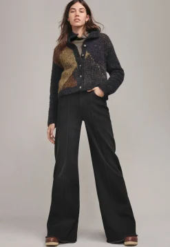 Flared Jeans*Wrap London Online