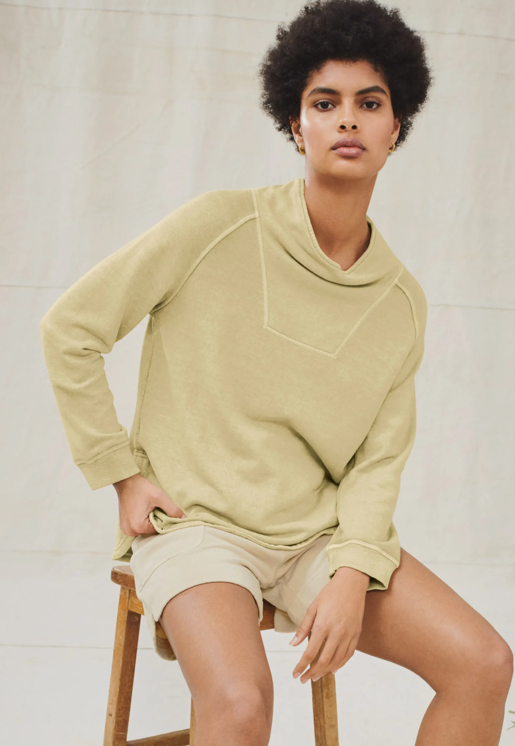 Funnel-Neck Sweatshirt*Wrap London Outlet