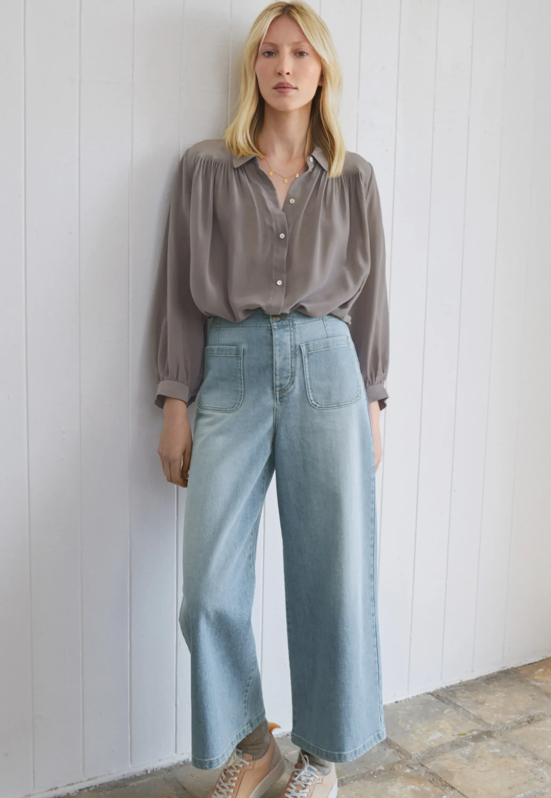 Gathered Blouse*Wrap London New
