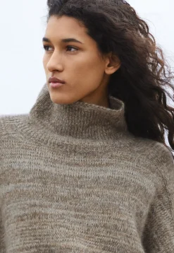 High-Neck Sweater*Wrap London Clearance