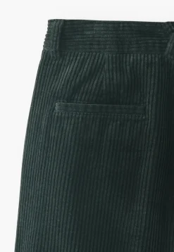 Jumbo-Cord Shorts*Wrap London Store
