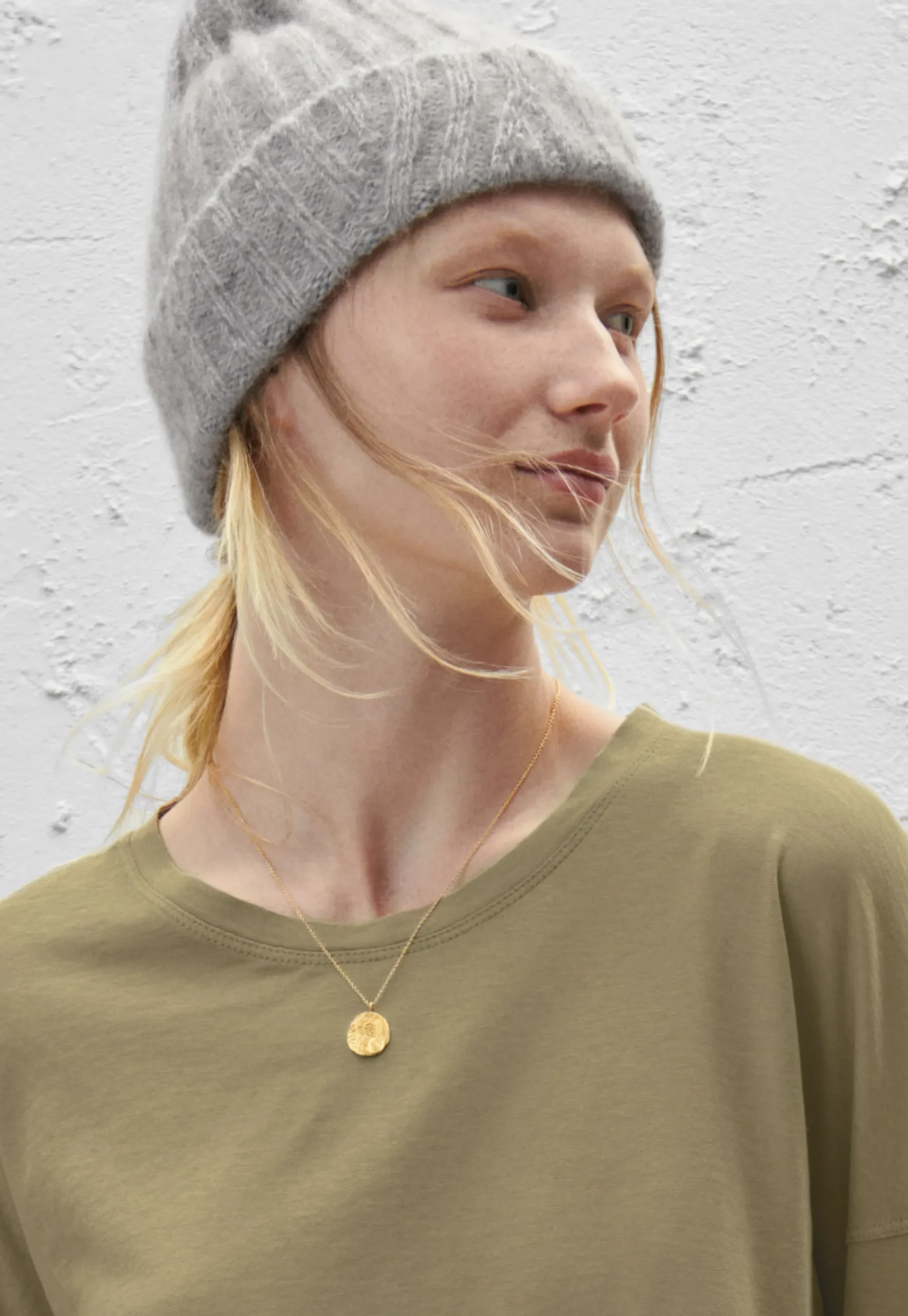 Knitted Hat*Wrap London Store