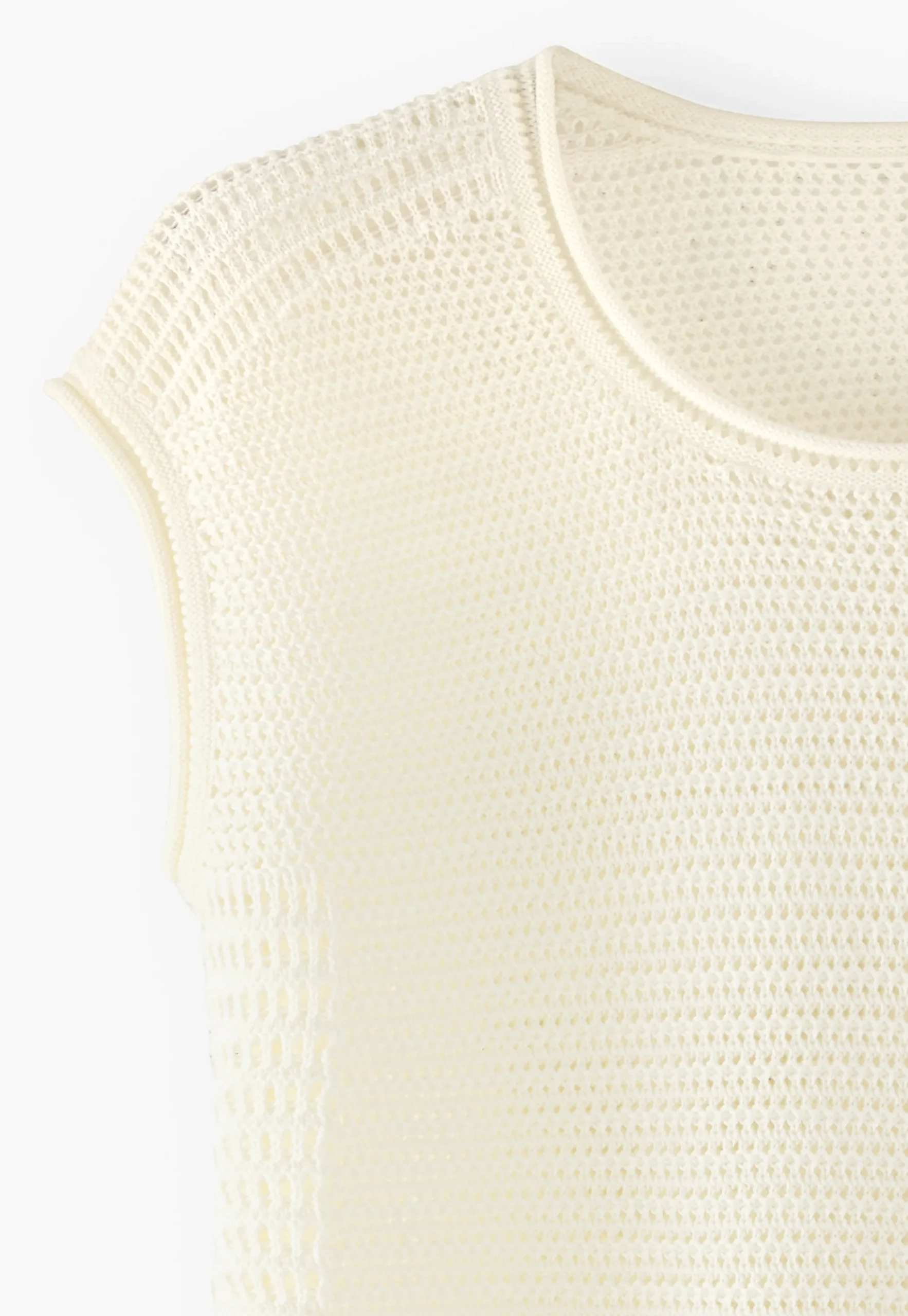 Knitted Mesh-Stitch Top*Wrap London Hot