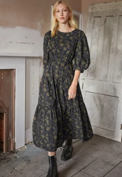 Printed Dress*Wrap London New