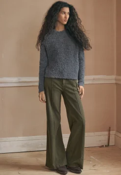 Round-Neck Sweater*Wrap London Discount