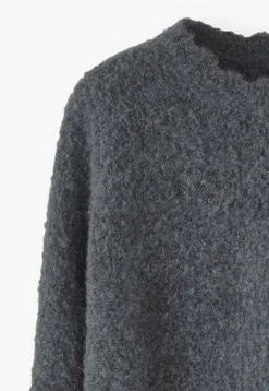 Round-Neck Sweater*Wrap London Discount