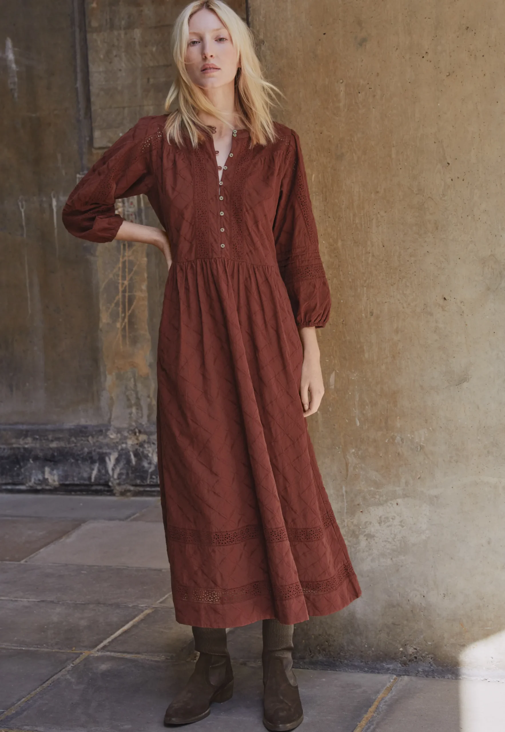 Schiffli Dress*Wrap London Discount