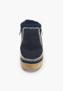 Sheepskin Boots*Wrap London Store
