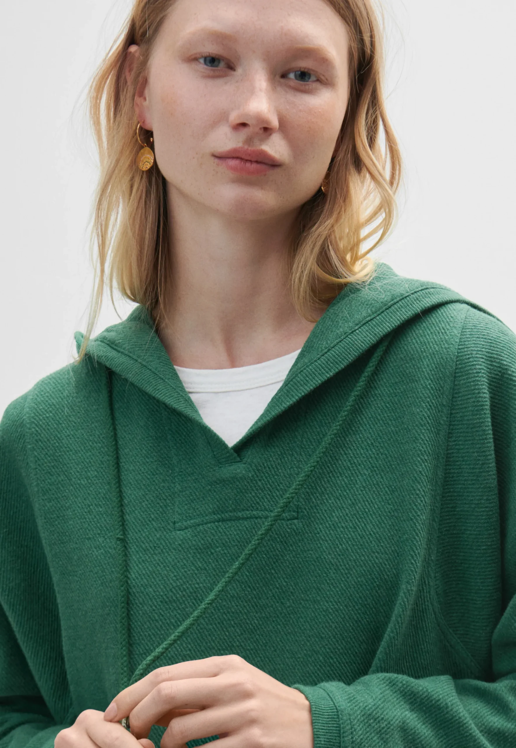 V-Neck Hoodie*Wrap London Online
