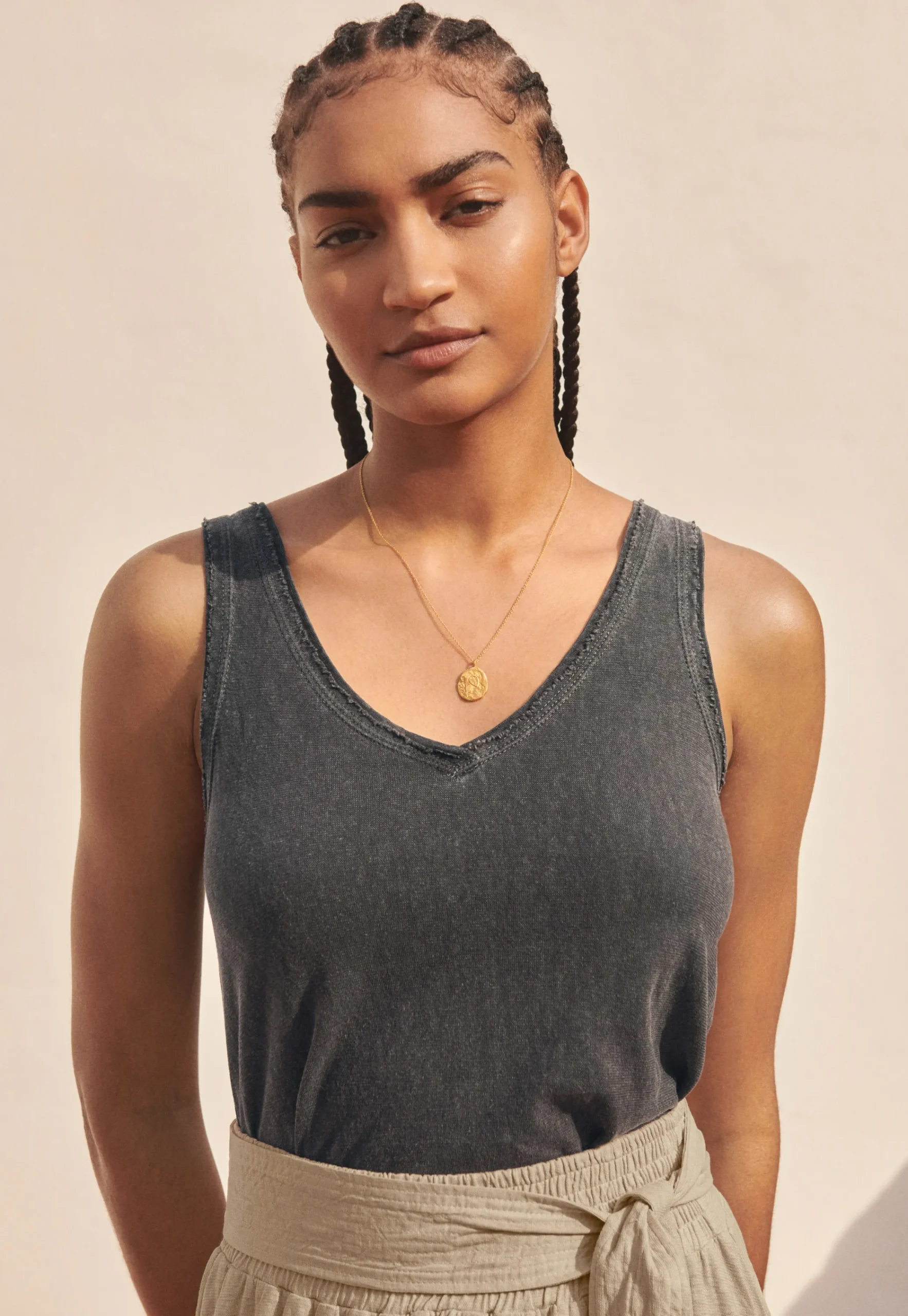 V-Neck Jersey Vest*Wrap London Clearance