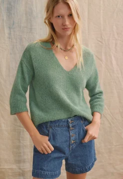 V-Neck Sweater*Wrap London Hot