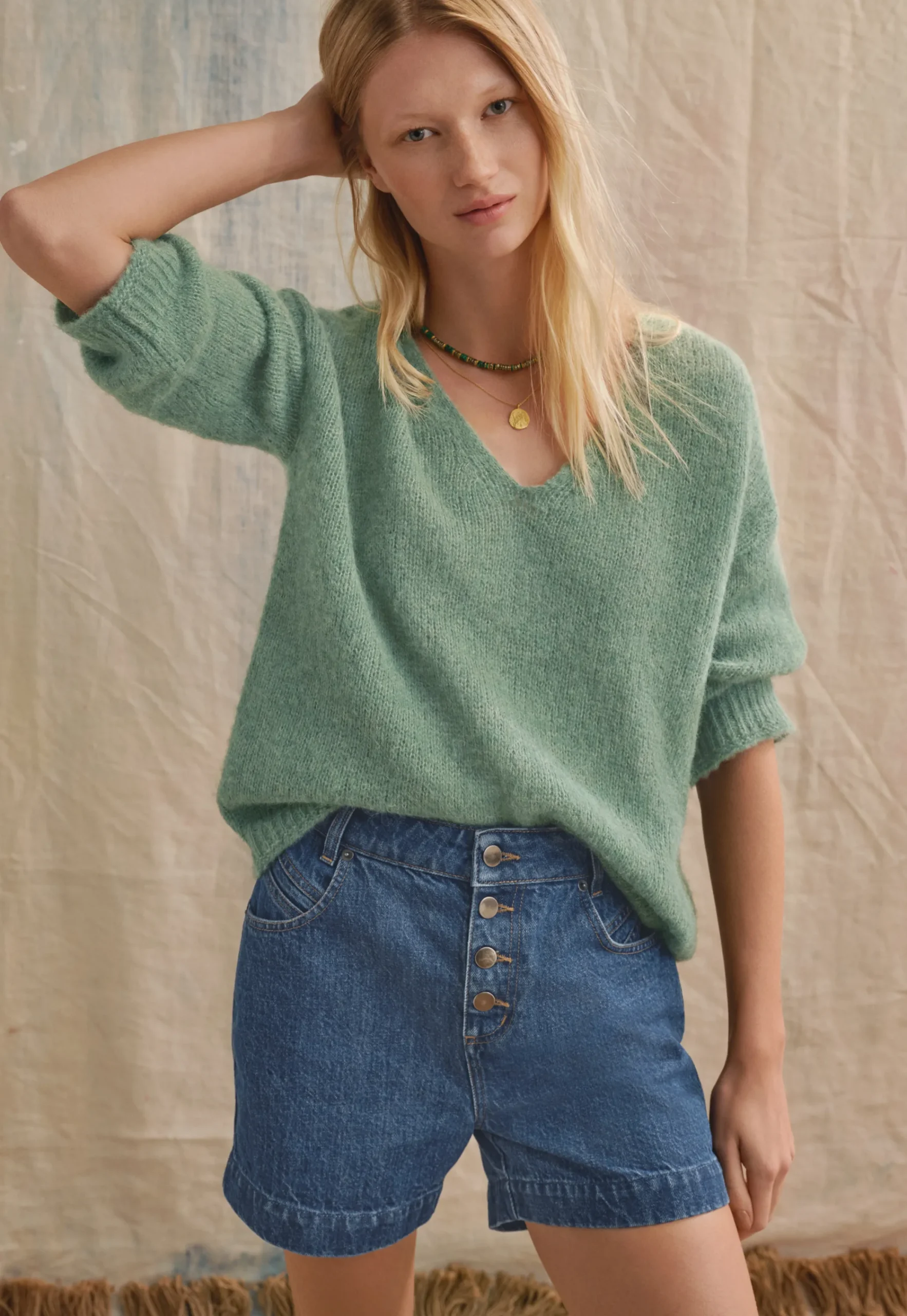 V-Neck Sweater*Wrap London Hot